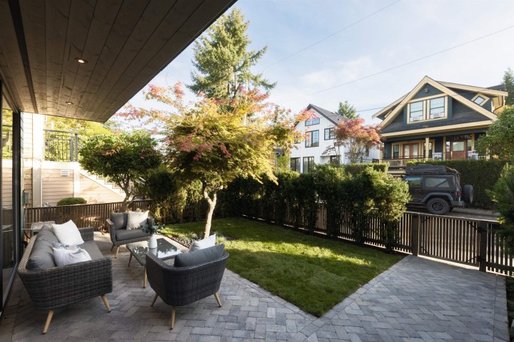 Photo 24 at 1 - 141 E 22nd Avenue, Main, Vancouver East