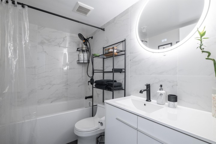 Photo 16 at 2505 - 1189 Howe Street, Downtown VW, Vancouver West