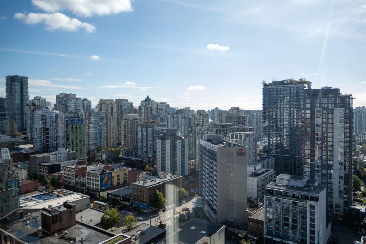 Photo 32 at 2505 - 1189 Howe Street, Downtown VW, Vancouver West