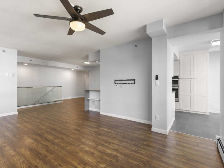 Photo 13 at 701 - 289 Drake Street, Yaletown, Vancouver West
