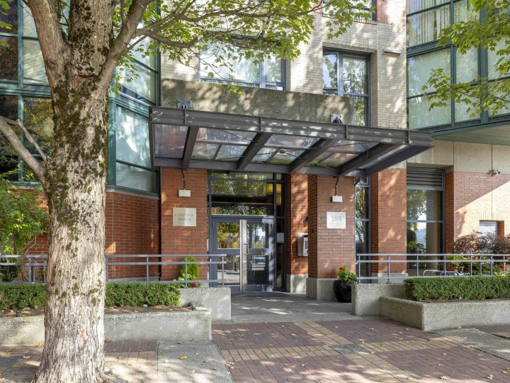 Photo 35 at 701 - 289 Drake Street, Yaletown, Vancouver West