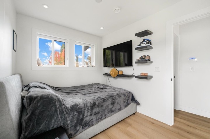 Photo 13 at 425 N Kaslo Street, Hastings Sunrise, Vancouver East