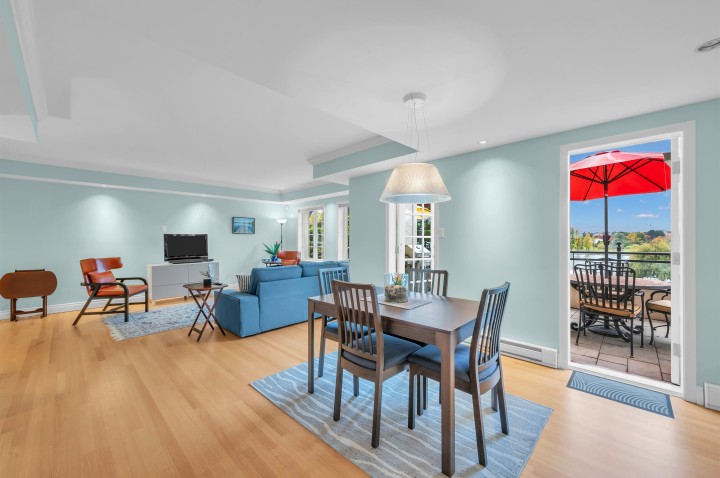 Photo 9 at 103 - 1311 Beach Avenue, West End VW, Vancouver West