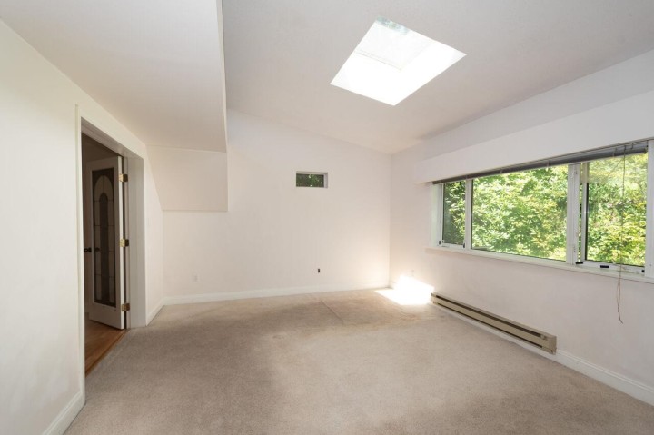 Photo 17 at 1241 Nepal Crescent, Ambleside, West Vancouver