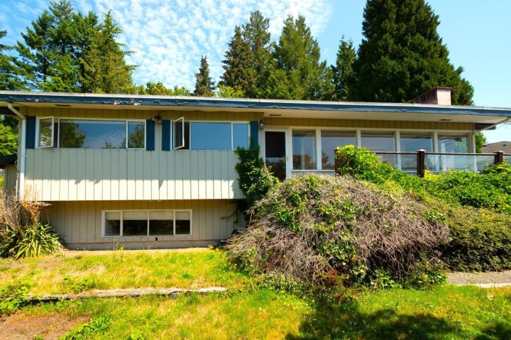 Photo 3 at 1241 Nepal Crescent, Ambleside, West Vancouver