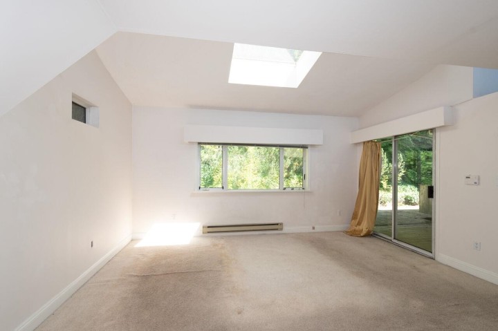 Photo 18 at 1241 Nepal Crescent, Ambleside, West Vancouver