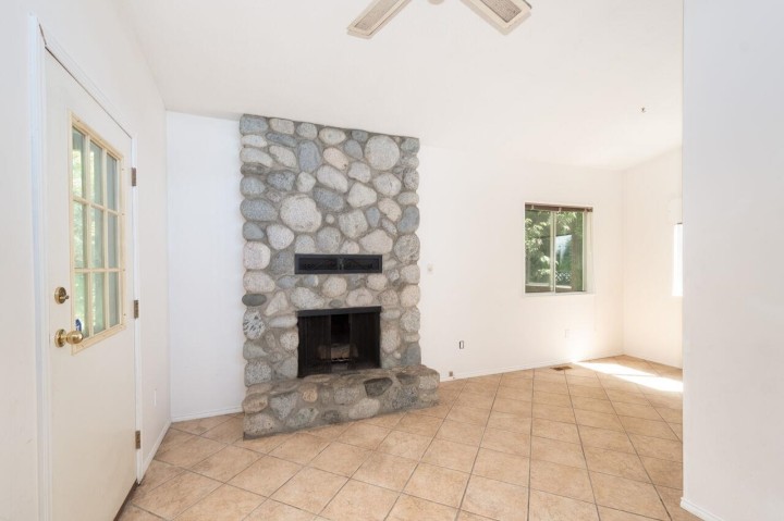 Photo 11 at 1241 Nepal Crescent, Ambleside, West Vancouver