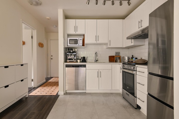 Photo 20 at 209 - 2173 W 6 Avenue, Kitsilano, Vancouver West