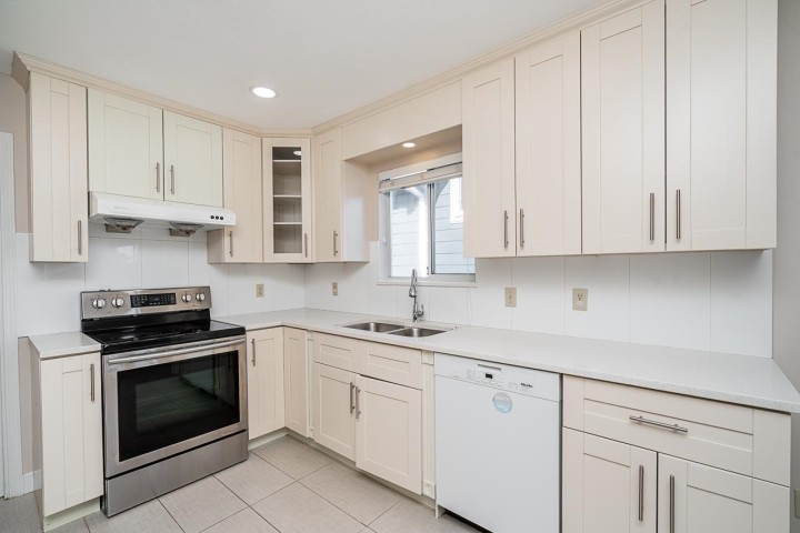 Photo 23 at 2692 E 46th Avenue, Killarney VE, Vancouver East