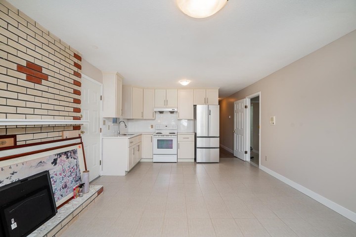 Photo 7 at 2692 E 46th Avenue, Killarney VE, Vancouver East