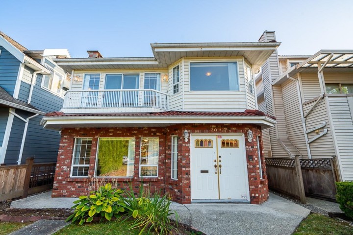 Photo 1 at 2692 E 46th Avenue, Killarney VE, Vancouver East