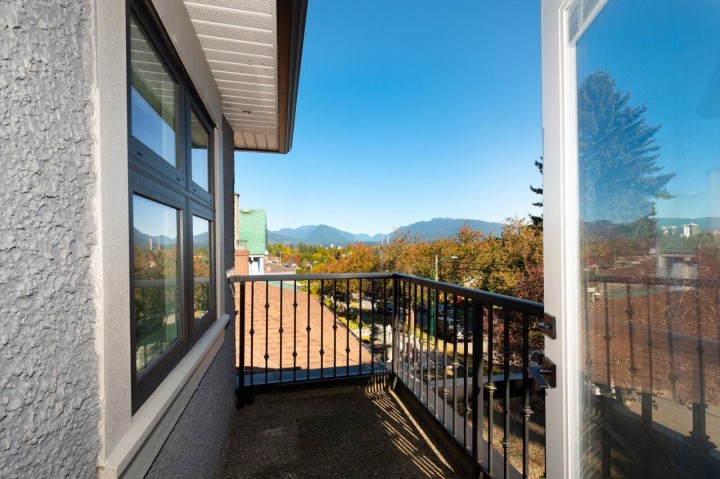 Photo 18 at 1195 Nootka Street, Renfrew VE, Vancouver East