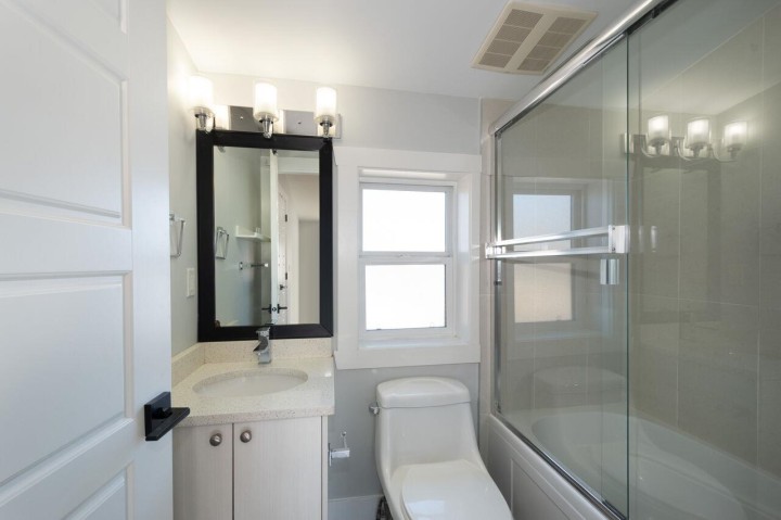 Photo 37 at 1195 Nootka Street, Renfrew VE, Vancouver East