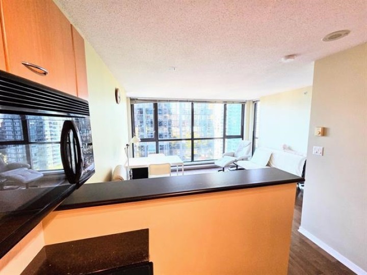 Photo 5 at 1109 - 1367 Alberni Street, West End VW, Vancouver West