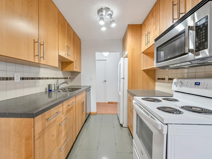 Photo 3 at 106 - 1844 W 7th Avenue, Kitsilano, Vancouver West