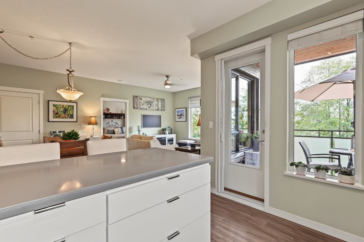 Photo 10 at 327 - 3138 Riverwalk Avenue, South Marine, Vancouver East