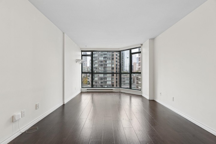 Photo 6 at 805 - 888 Hamilton Street, Downtown VW, Vancouver West