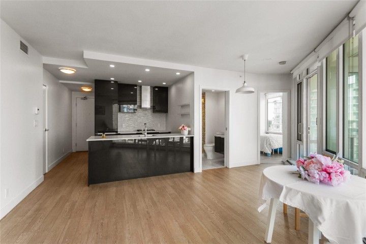 Photo 5 at 3108 - 1283 Howe Street, Downtown VW, Vancouver West