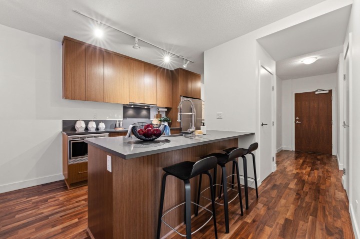 Photo 6 at 256 - 250 E 6th Avenue, Mount Pleasant VE, Vancouver East