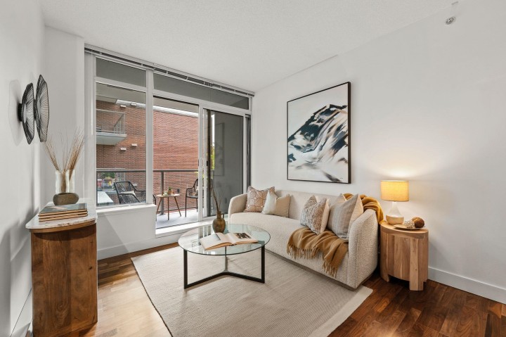 Photo 7 at 256 - 250 E 6th Avenue, Mount Pleasant VE, Vancouver East