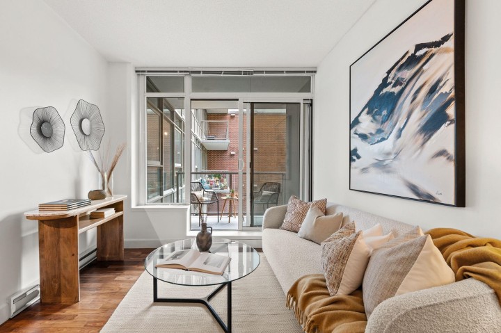 Photo 8 at 256 - 250 E 6th Avenue, Mount Pleasant VE, Vancouver East