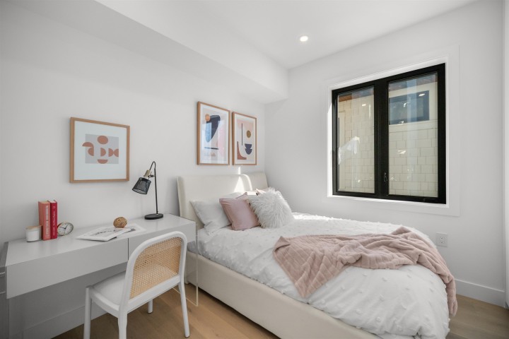 Photo 15 at 411 W 19th Avenue, Cambie, Vancouver West