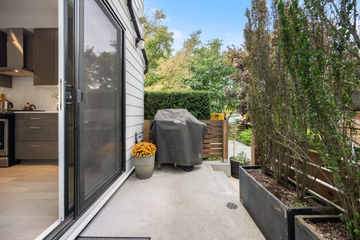 Photo 13 at 501 E 44th Avenue, Fraser VE, Vancouver East