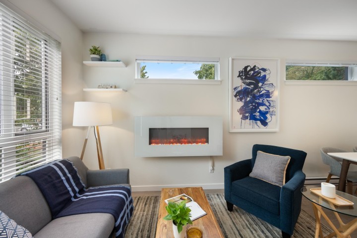 Photo 5 at 501 E 44th Avenue, Fraser VE, Vancouver East