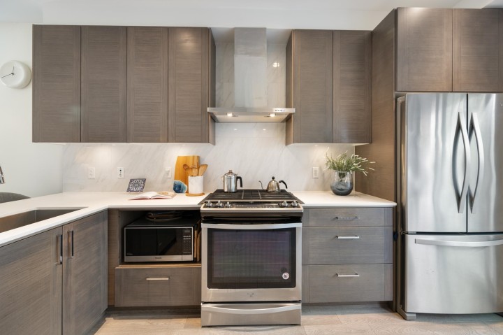 Photo 11 at 501 E 44th Avenue, Fraser VE, Vancouver East