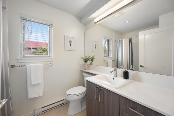 Photo 35 at 501 E 44th Avenue, Fraser VE, Vancouver East