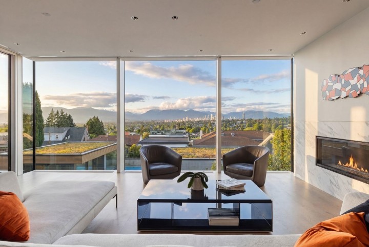 Photo 3 at 2723 W 30th Avenue, MacKenzie Heights, Vancouver West