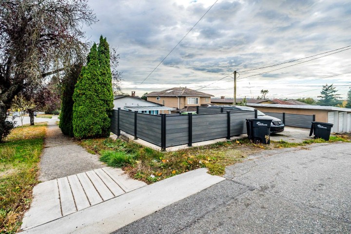 Photo 3 at 1791 E 64th Avenue, Fraserview VE, Vancouver East