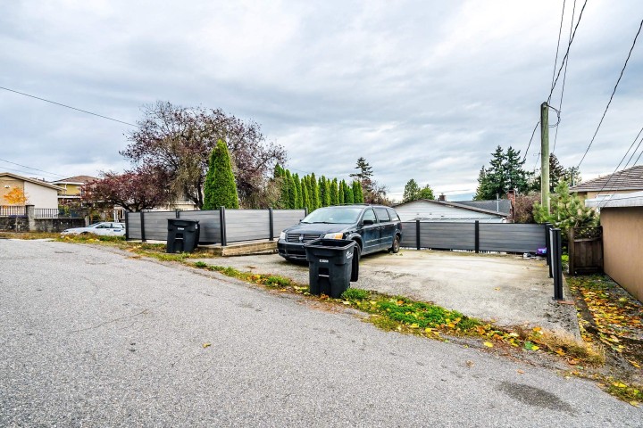 Photo 4 at 1791 E 64th Avenue, Fraserview VE, Vancouver East