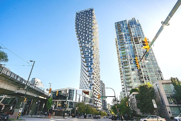 Photo 5 at 2611 - 1480 Howe Street, Yaletown, Vancouver West