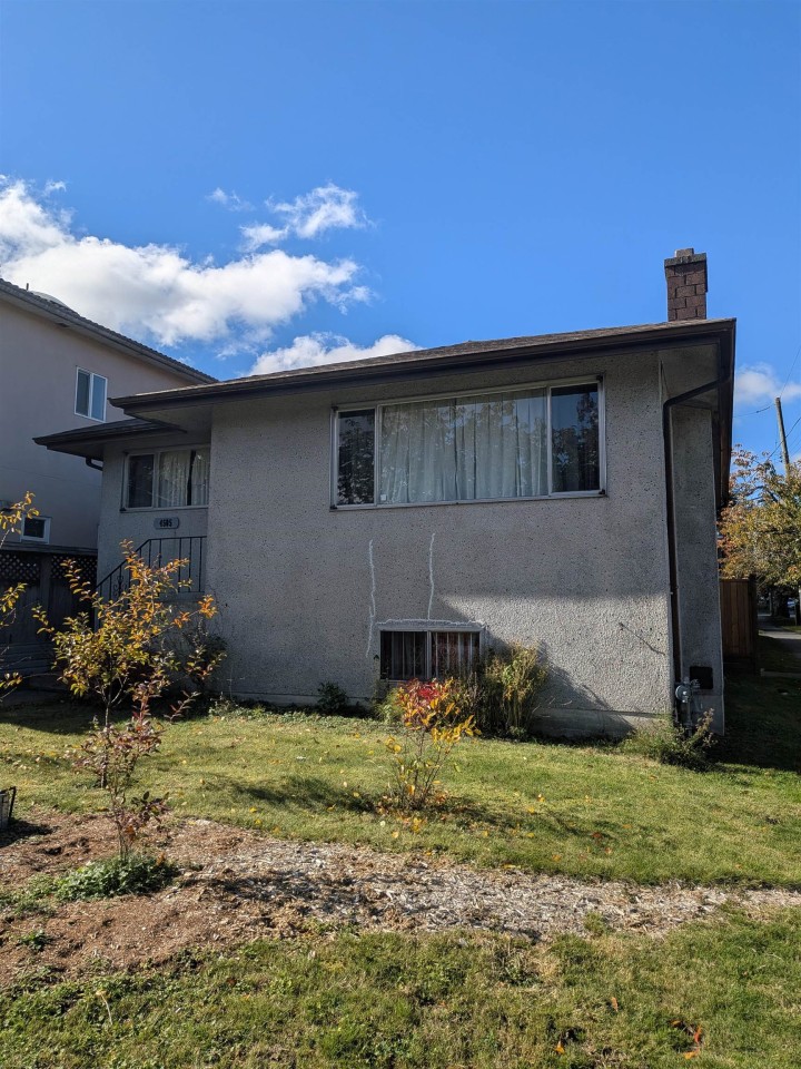Photo 1 at 4505 Ross Street, Knight, Vancouver East