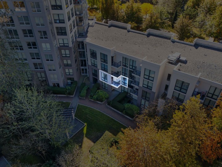 Photo 22 at 220 - 3663 Crowley Drive, Collingwood VE, Vancouver East