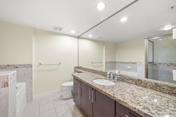 Photo 15 at 804 - 1483 W 7th Avenue, Fairview VW, Vancouver West