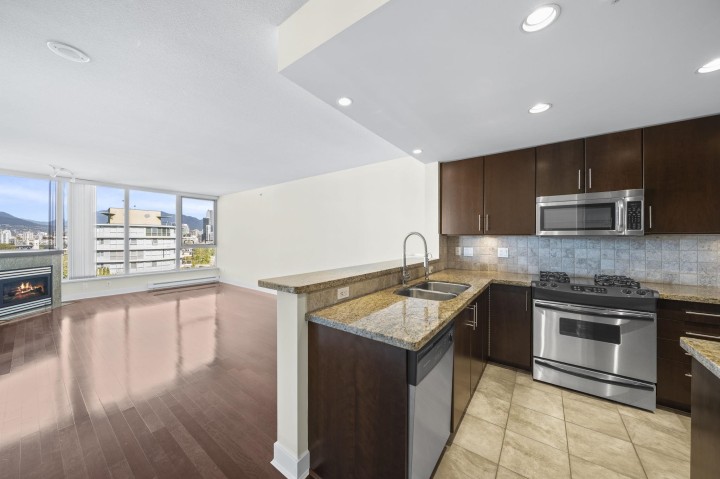 Photo 19 at 804 - 1483 W 7th Avenue, Fairview VW, Vancouver West