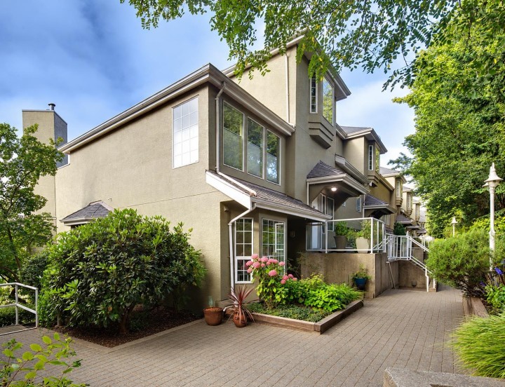 Photo 37 at 2337 Quayside Court, South Marine, Vancouver East