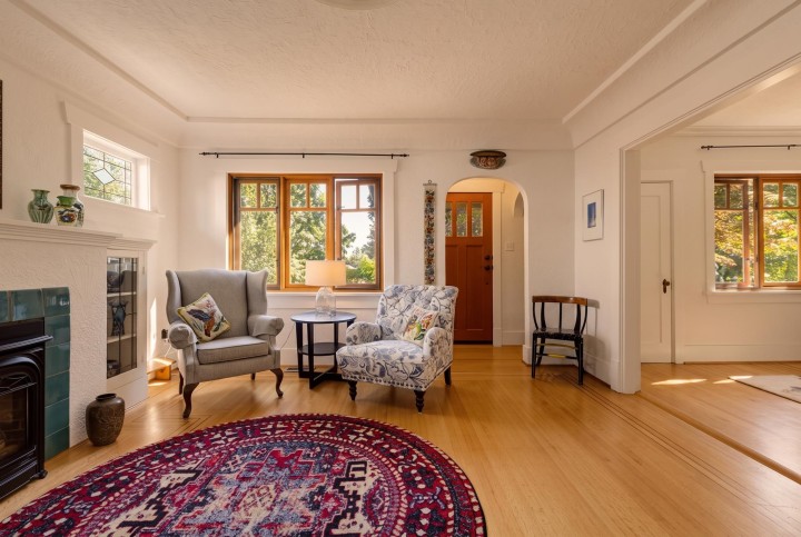 Photo 3 at 1955 E 8th Avenue, Grandview Woodland, Vancouver East