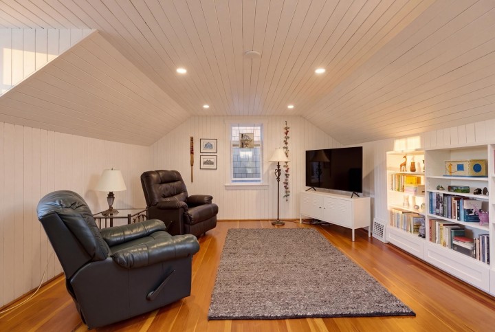 Photo 15 at 1955 E 8th Avenue, Grandview Woodland, Vancouver East
