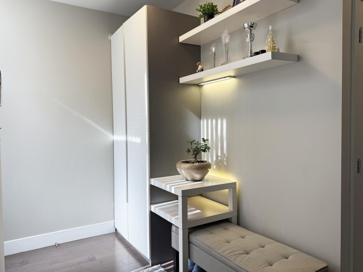Photo 5 at 1485 Homer Street, Yaletown, Vancouver West
