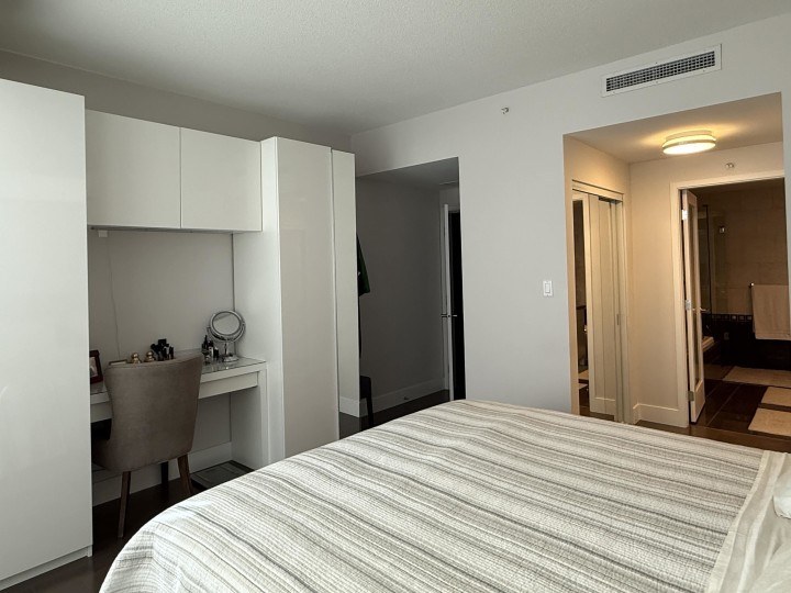 Photo 11 at 1485 Homer Street, Yaletown, Vancouver West