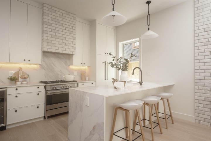 Photo 6 at 1 - 1376 E 11th Avenue, Grandview Woodland, Vancouver East