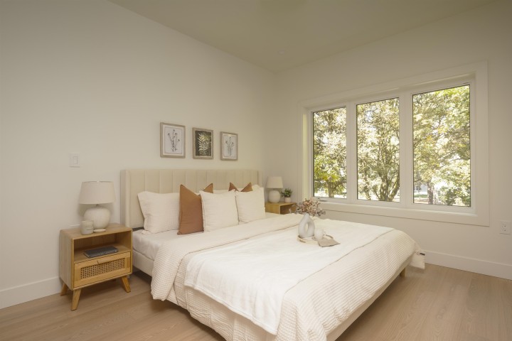 Photo 12 at 1 - 1376 E 11th Avenue, Grandview Woodland, Vancouver East