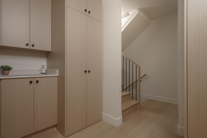 Photo 18 at 1 - 1376 E 11th Avenue, Grandview Woodland, Vancouver East
