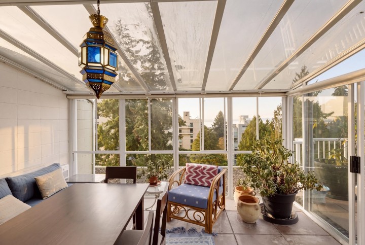 Photo 12 at 701 - 1425 Esquimalt Avenue, Ambleside, West Vancouver