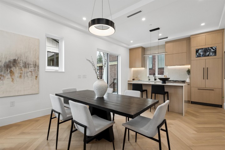 Photo 8 at 1 - 3637 E 46th Avenue, Killarney VE, Vancouver East