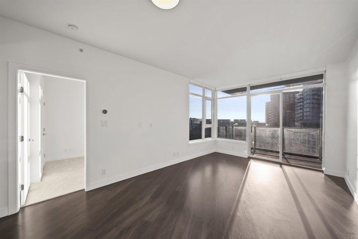 Photo 7 at 717 - 3557 Sawmill Crescent, South Marine, Vancouver East