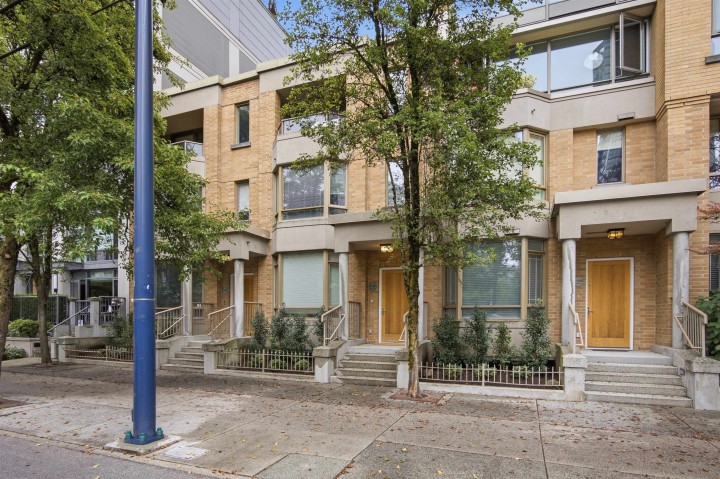 Photo 33 at 1182 Richards Street, Yaletown, Vancouver West